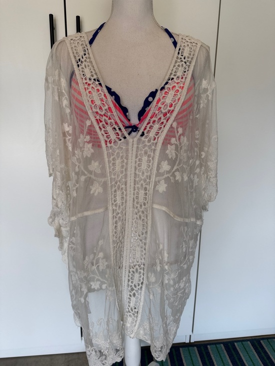 Cupshe Other - Cupshe White Crochet Lace Swim Cover-Up